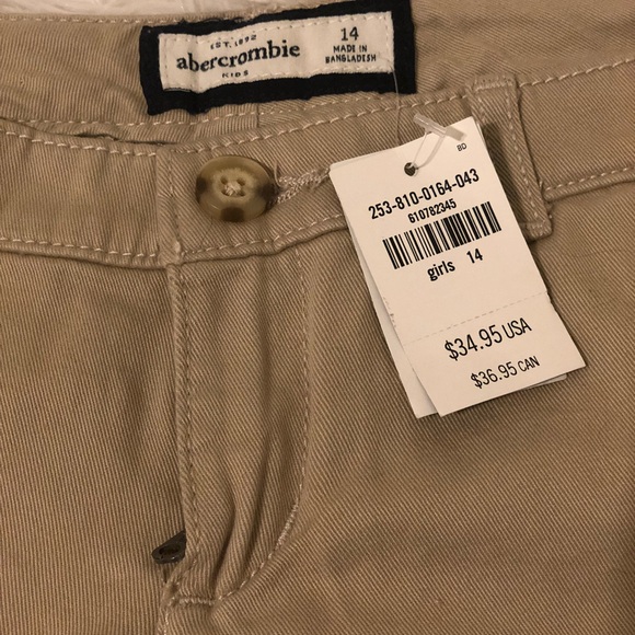 Shorts - Picture 4 of 5